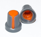 Ручка для резистора d/h = 15/17мм, Dвал=6мм, (круг, лыска), серо-оранжевая RR4817
