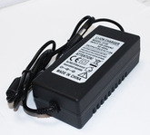 Блок питания 21V-3.0A для зарядных устройств Li-Ion аккумуляторов (2.5x5.5мм)